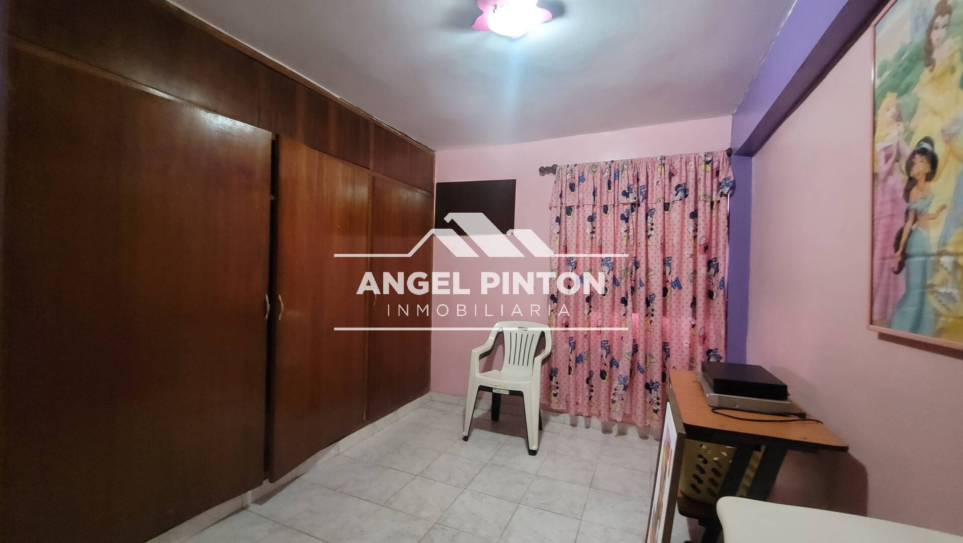 20260405T1558520400-893411476