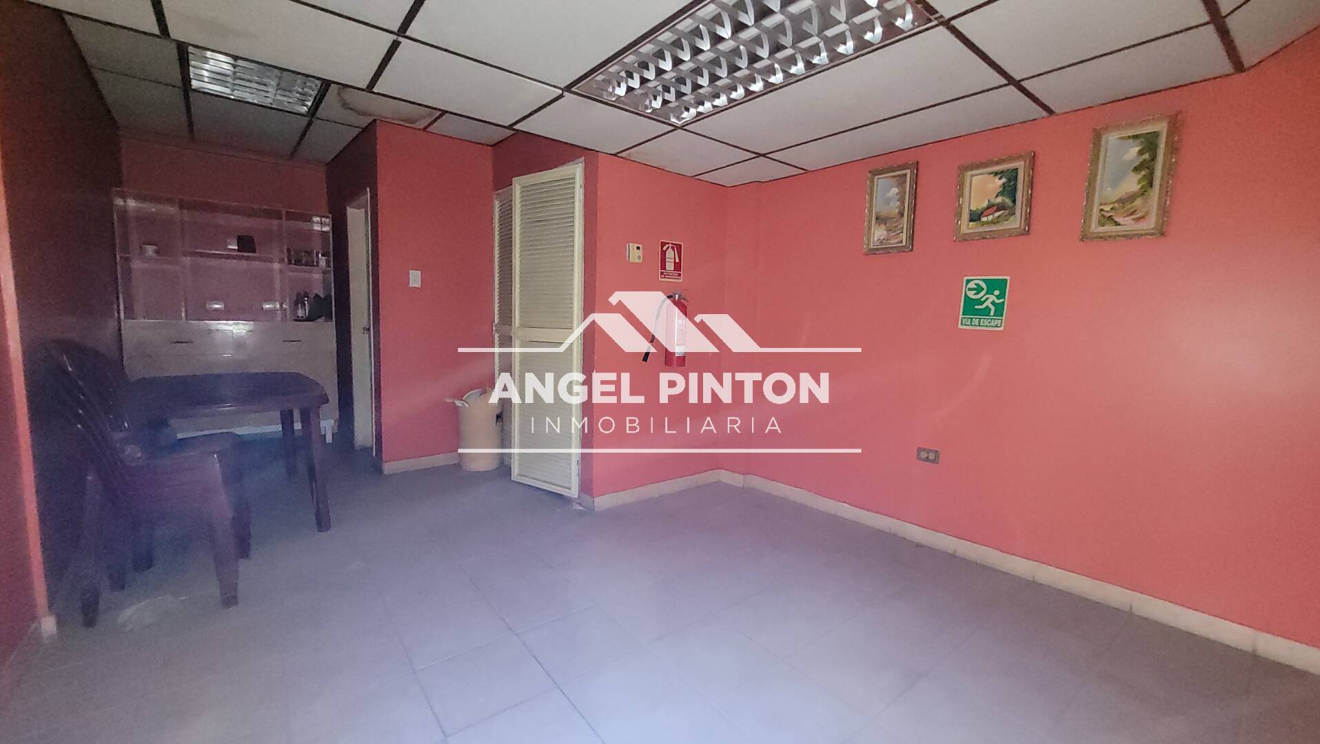 20260412T1739460400-853161294